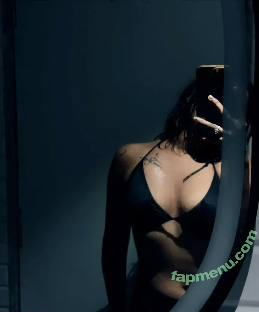 Navya Shetty nude photo #0041 (Naavyashree_07)