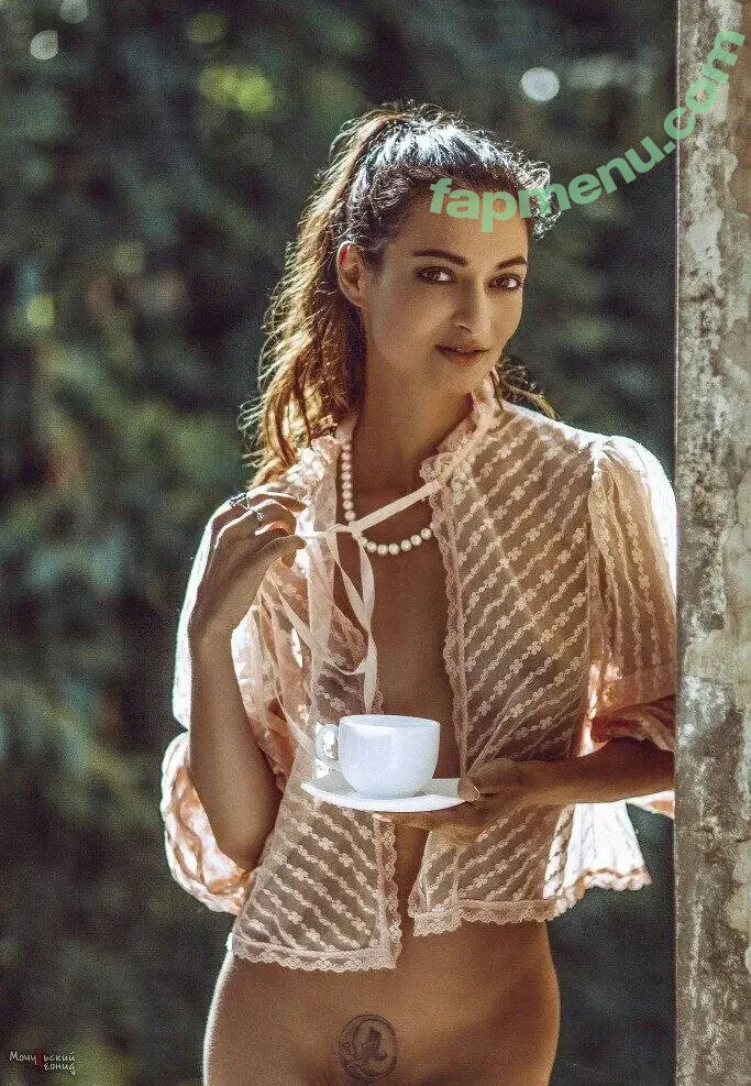 Nayamodel nude photo #0057 (Naya Mamedova / model.nayaa)