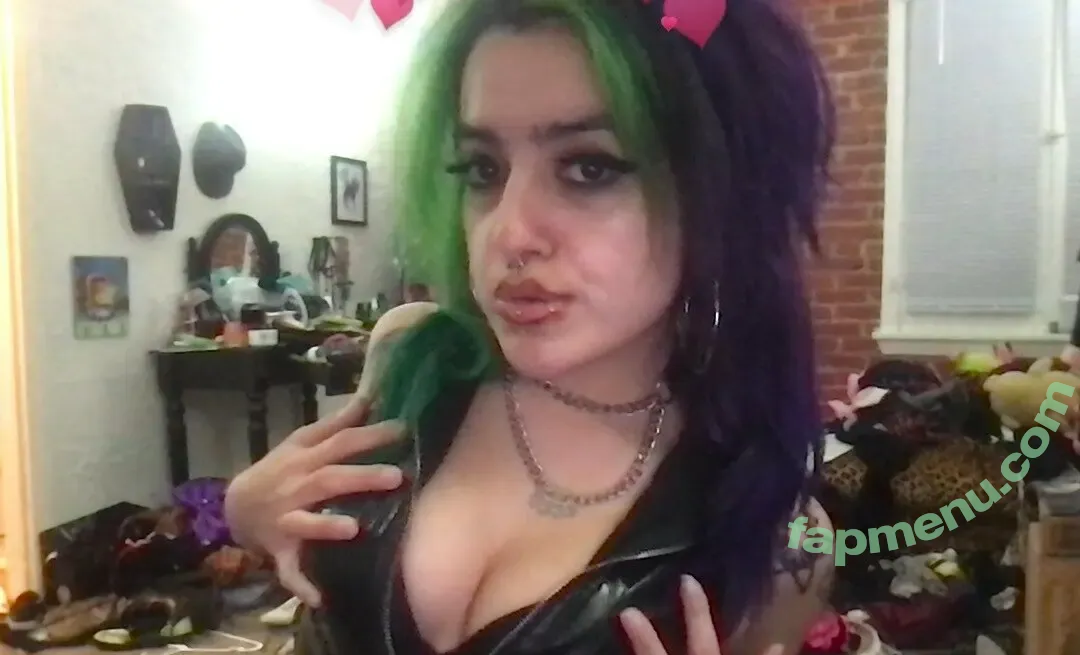 nayinthebay nude photo #0127 (nayinthebay)