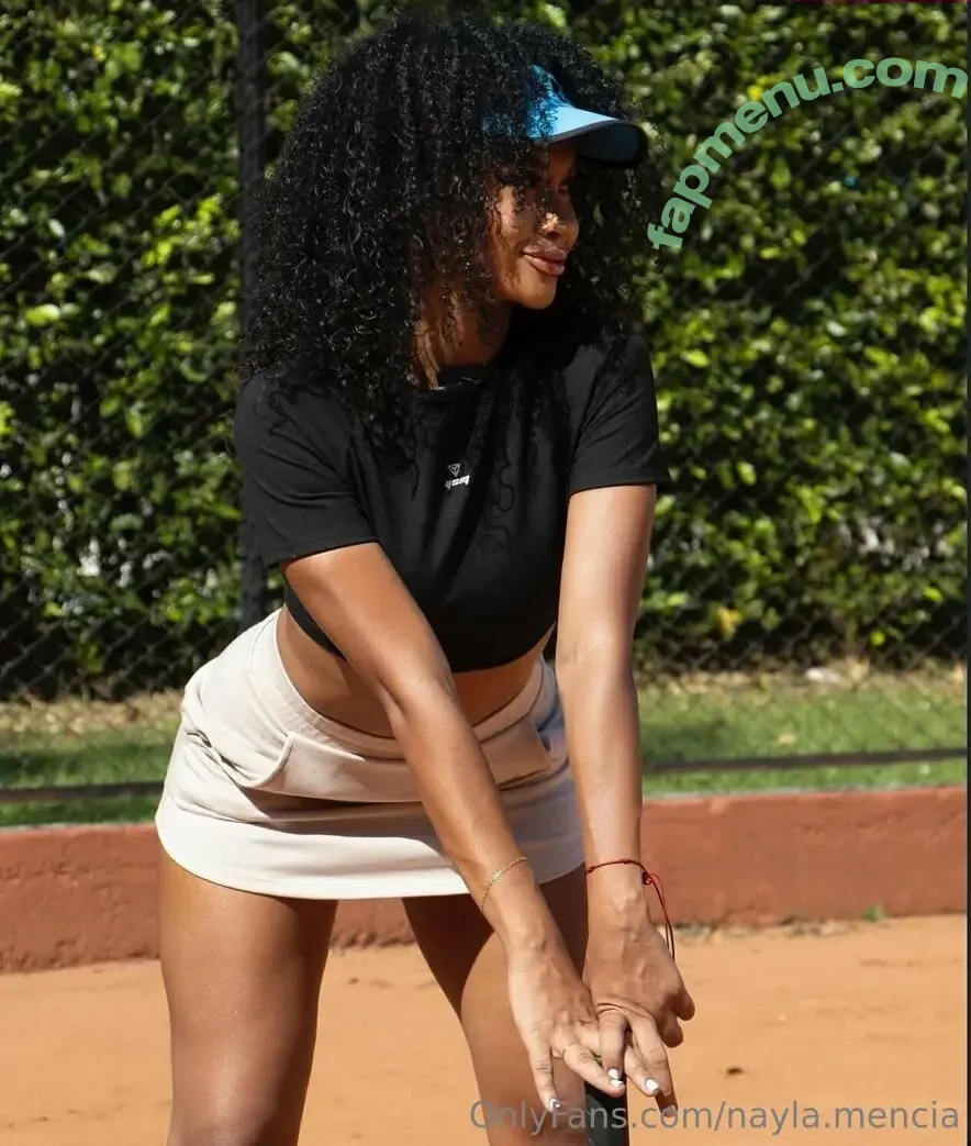 nayla.mencia nude photo #0020 (nayla.mencia)