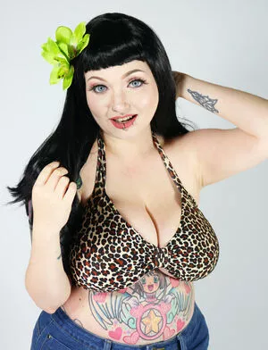 nayrusuicide / nayru_cosplay nude photo #0100