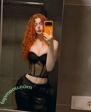 Naz - @fraaoula / nazaninkavari nude photo #0032