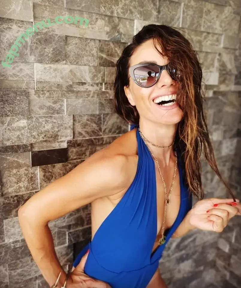 Nazan Eckes nude photo #0073 (nazaneckes)