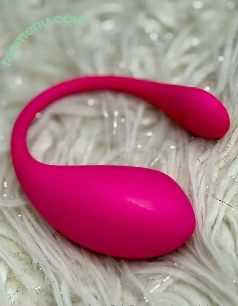 nazaninhunter nude photo #0006 (nazaninhunter)