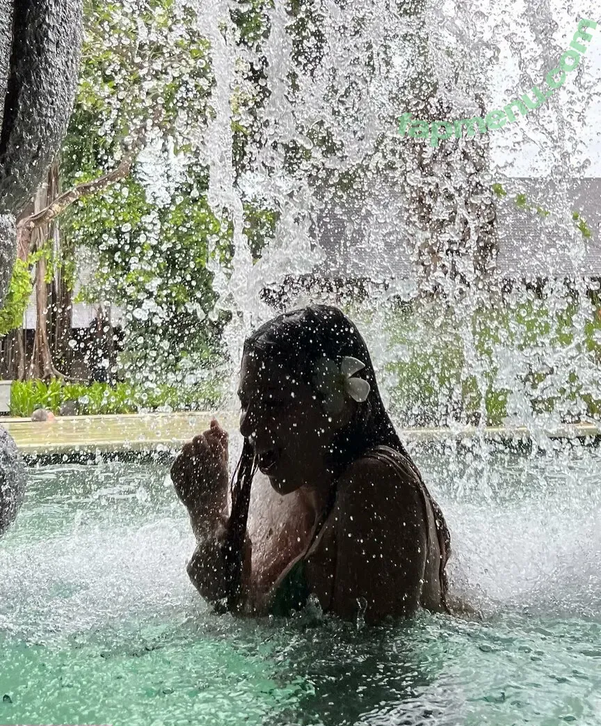 Nazlilith nude photo #0107 (ravenlylith)