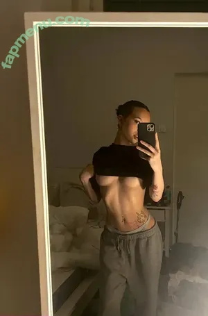 Neea Kuosmanen / neeakuosmanen nude photo #0051