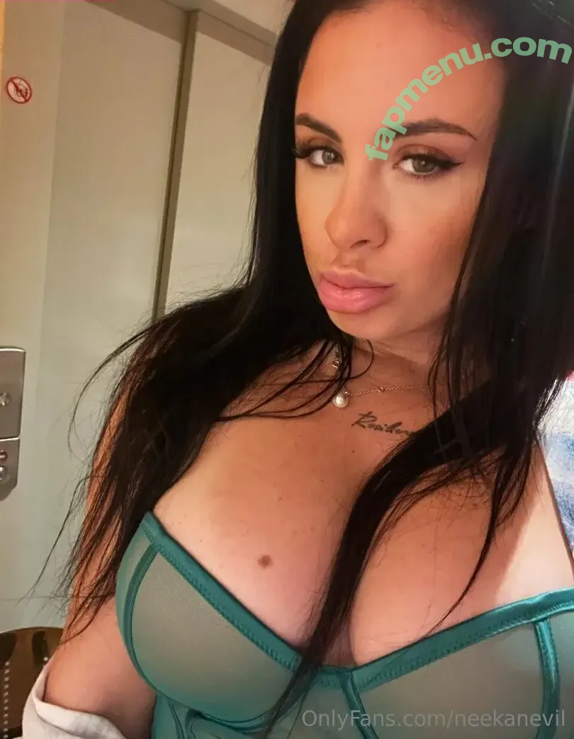 neekanevil nude photo #0024 (neekanevil)