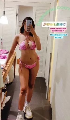 Neekolul nude photo #0001