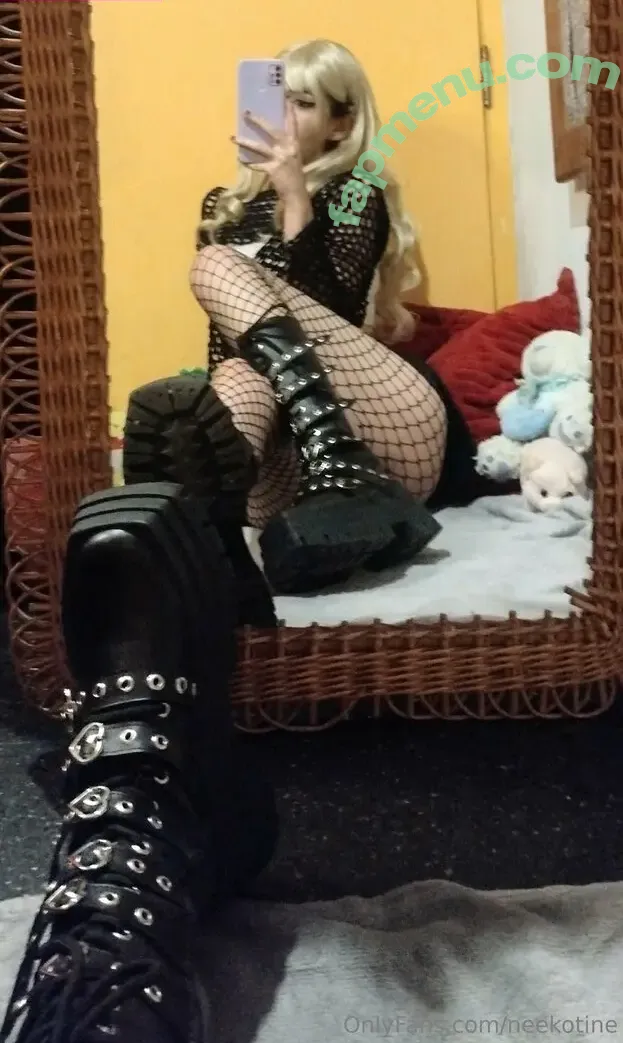 neekotine nude photo #0041 (neekotine)