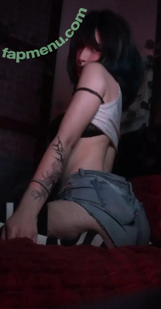 neekotine nude photo #0054 (neekotine)