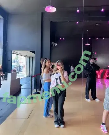 Neela Jolene nude photo #0058 (neelajolene)