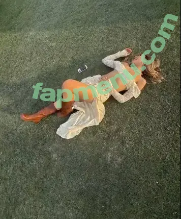 Neela Jolene nude photo #0077 (neelajolene)