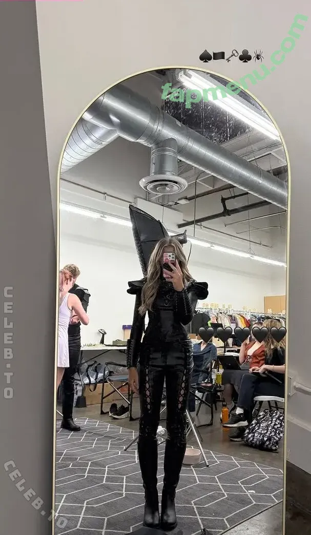 Neela Jolene nude photo #0126 (neelajolene / theneelajolenee)