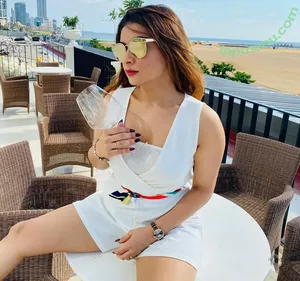 Neelam Bhanushali / neelambhanushali.official nude photo #0089