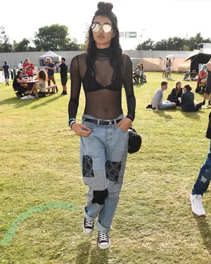 Neelam Gill / neelamkg nude photo #0017