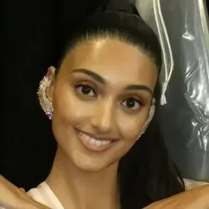 Neelam Kaur Gill / neelamkg nude photo #0013