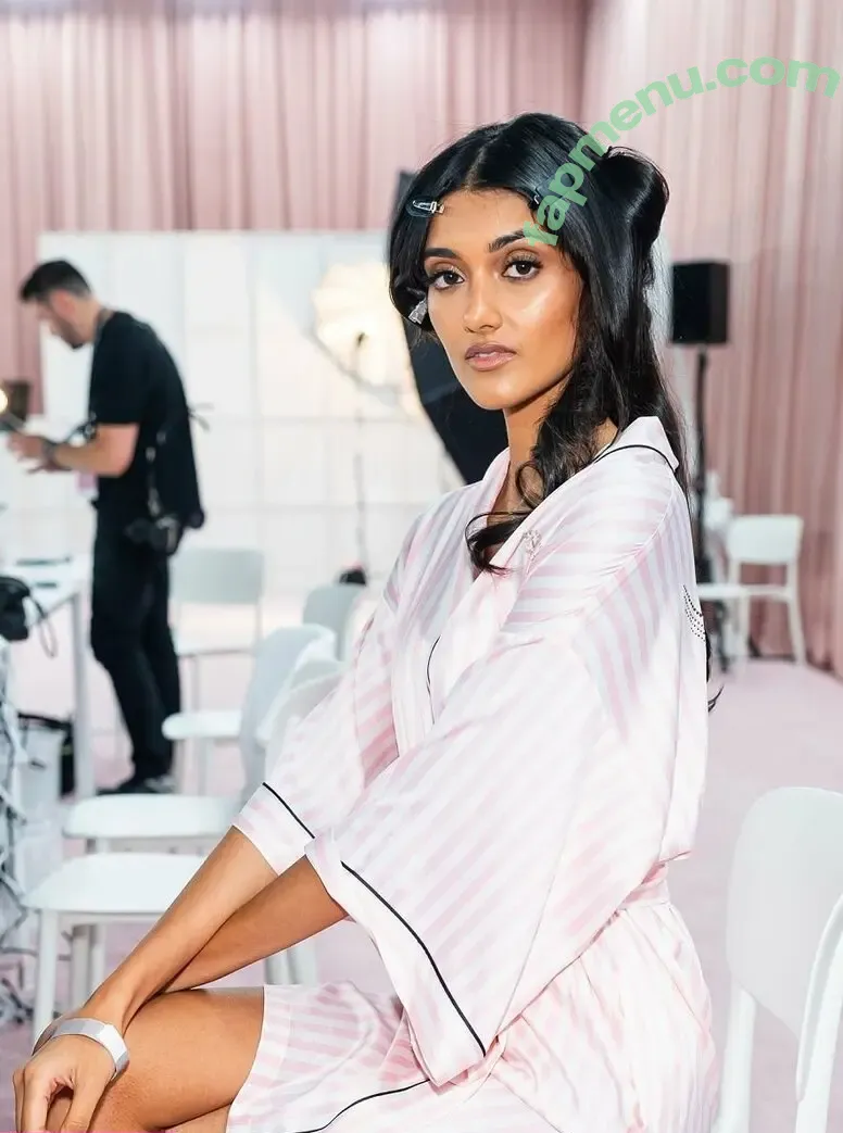 Neelam Kaur Gill nude photo #0010 (neelamkg)