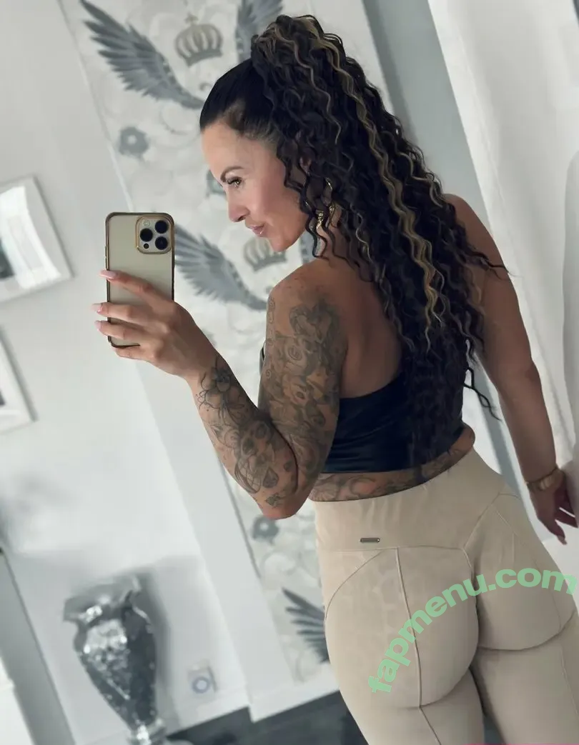 Neelieinked nude photo #0002 (Neelieinked)