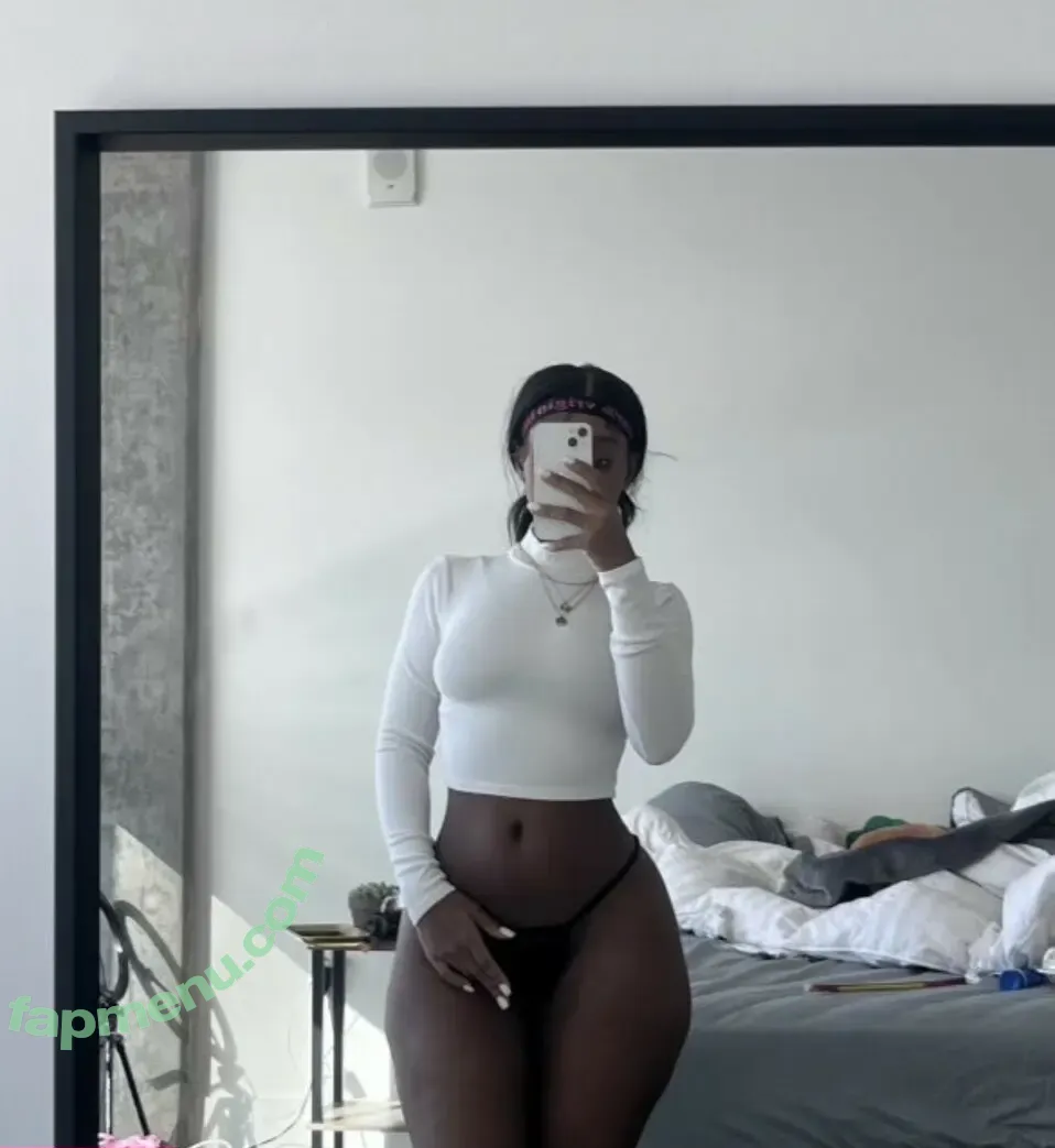 Neenah Brown nude photo #0018 (neenahbrownn)