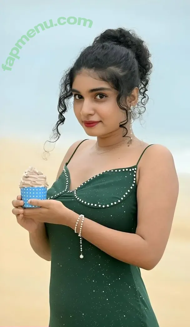 Neerutty nude photo #0012 (Neerutty)
