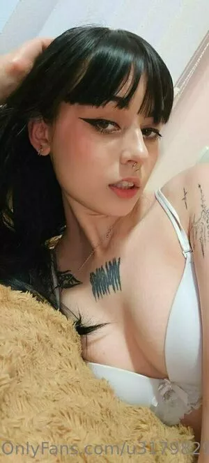 nefer_titi_xxx / nefertiti_2u nude photo #0018