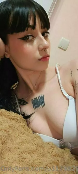 nefer_titi_xxx / nefertiti_2u nude photo #0020