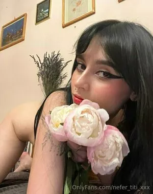 nefer_titi_xxx / nefertiti_2u nude photo #0207