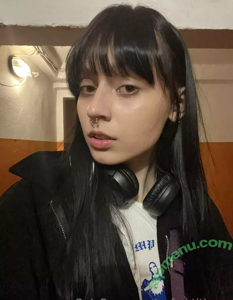 nefer_titi_xxx nude photo #0098 (nefertiti_2u)