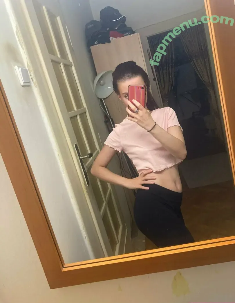 negativeprinces nude photo #0045 (nega_tive_prin_cess)
