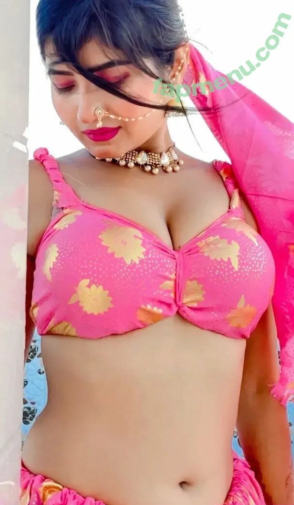 Neha Singh nude photo #0078 (neha_singh9902 / nehasingh9902)