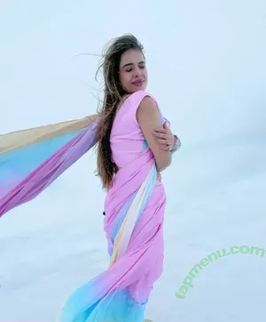 Nehhaa Malik / Neha Malik / freakymeek500 / nehamalik335 nude photo #0237