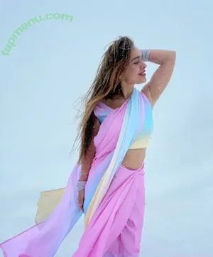 Nehhaa Malik / Neha Malik / freakymeek500 / nehamalik335 nude photo #0245