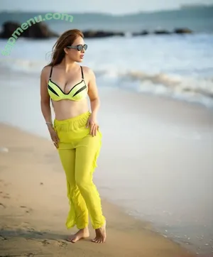 Nehhaa Malik / Neha Malik / freakymeek500 / nehamalik335 nude photo #0259
