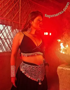 Nehhaa Malik / Neha Malik / freakymeek500 / nehamalik335 nude photo #0300
