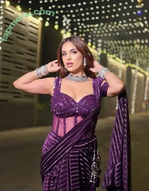 Nehhaa Malik / Neha Malik / freakymeek500 / nehamalik335 nude photo #0350