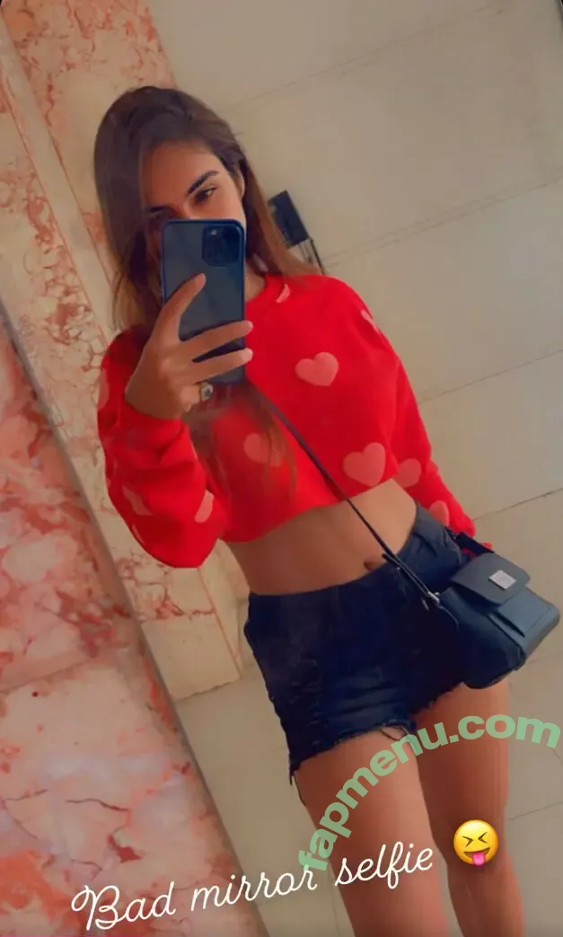 Nehhaa Malik nude photo #0021 (Neha Malik / freakymeek500 / nehamalik335)