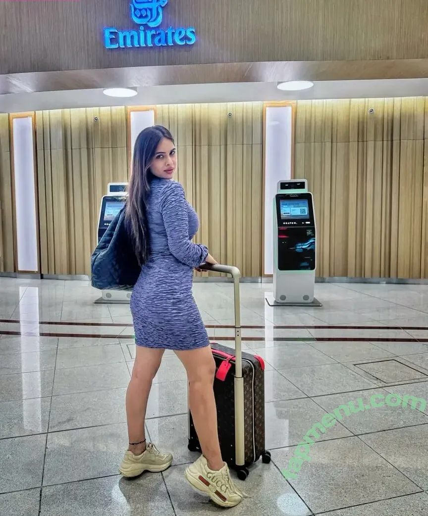 Nehhaa Malik nude photo #0062 (Neha Malik / freakymeek500 / nehamalik335)