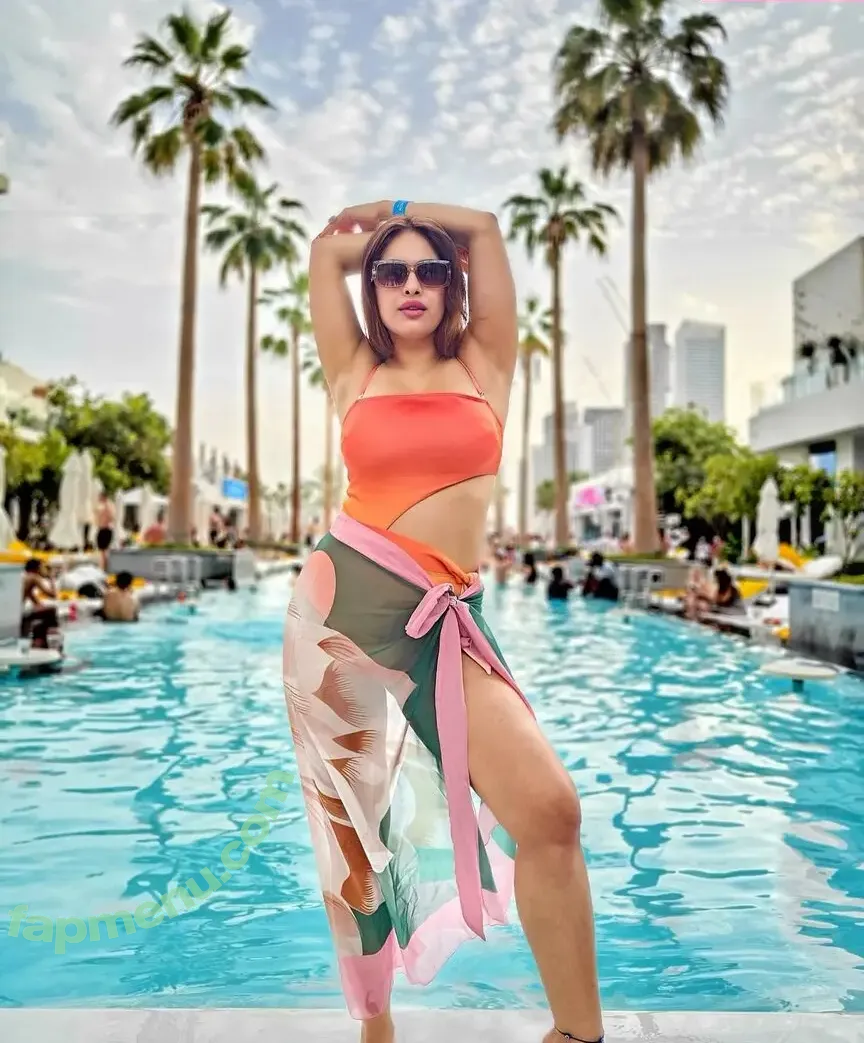 Nehhaa Malik nude photo #0065 (Neha Malik / freakymeek500 / nehamalik335)