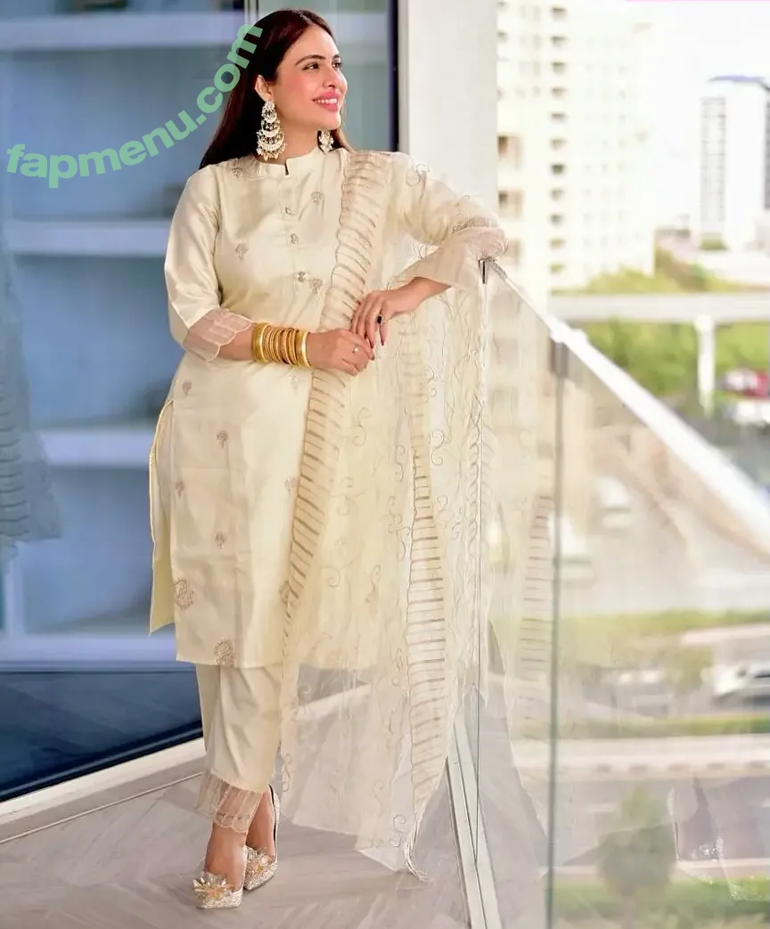 Nehhaa Malik nude photo #0075 (Neha Malik / freakymeek500 / nehamalik335)
