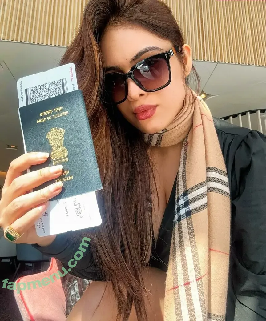 Nehhaa Malik nude photo #0088 (Neha Malik / freakymeek500 / nehamalik335)