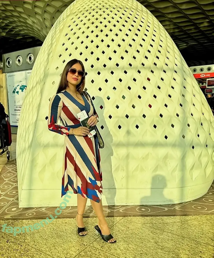 Nehhaa Malik nude photo #0118 (Neha Malik / freakymeek500 / nehamalik335)