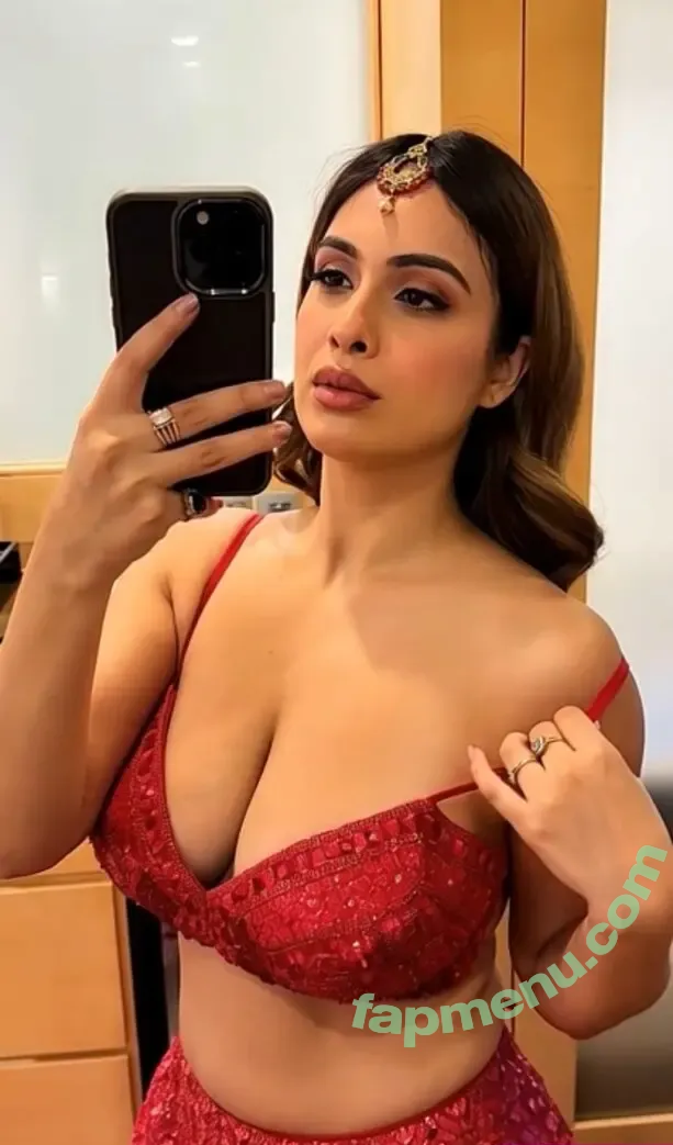 Nehhaa Malik nude photo #0367 (Neha Malik / freakymeek500 / nehamalik335)