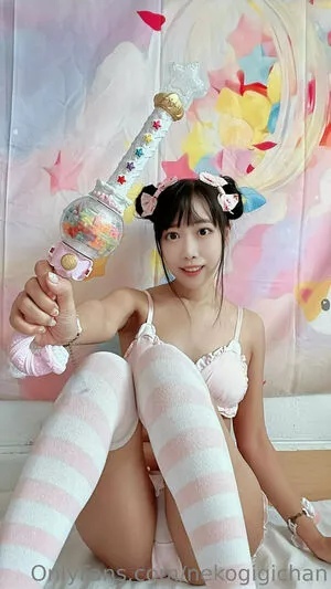 Nek0gigichan / ne1nk0b / nekogigichan nude photo #0002