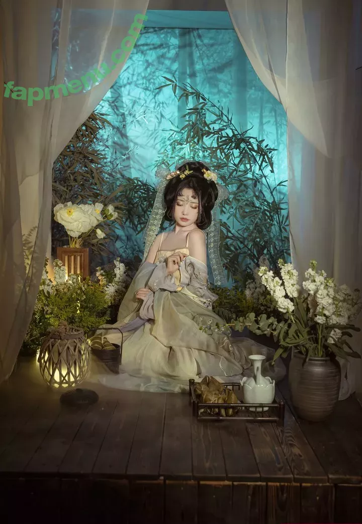 nekokoyoshi nude photo #1813 (kumicho_cat / nekososto / 喵小吉 / 爆机少女 喵小吉)