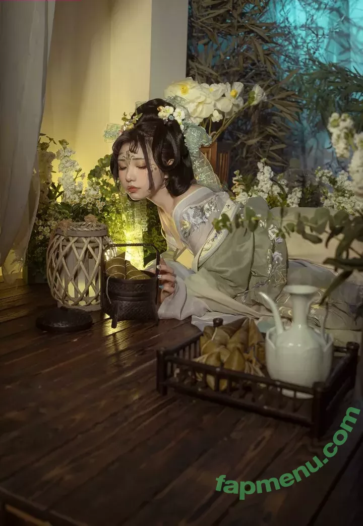 nekokoyoshi nude photo #1818 (kumicho_cat / nekososto / 喵小吉 / 爆机少女 喵小吉)