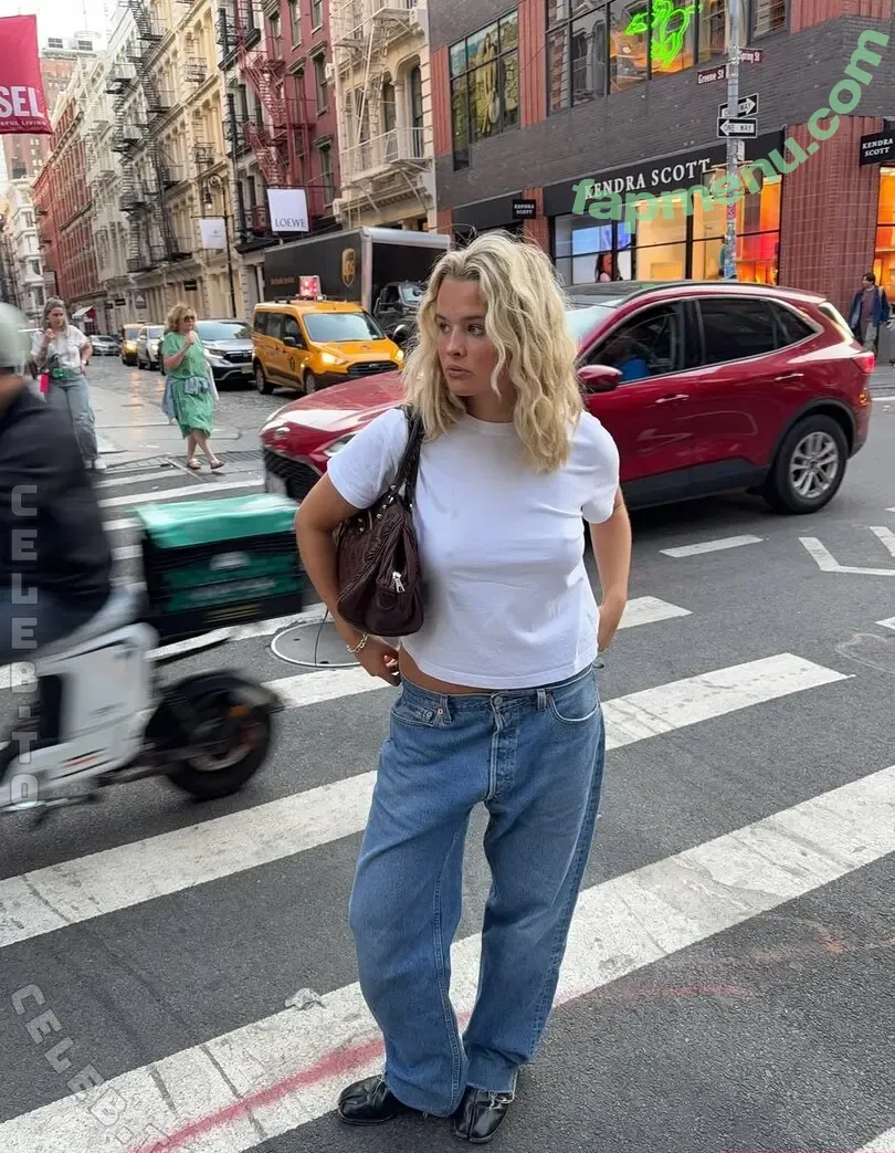 Nele Ludowig nude photo #0023 (nelelud)