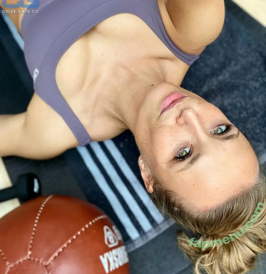 Nele Schenker nude photo #0150 (nele_schenker)