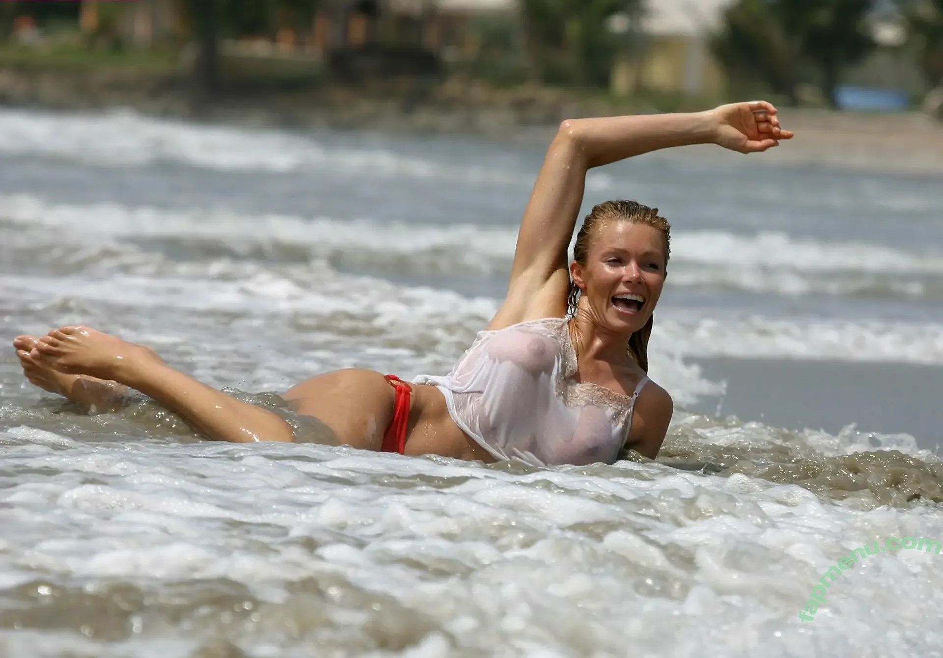 Nell McAndrew nude photo #0165 (nelliemcfitness)