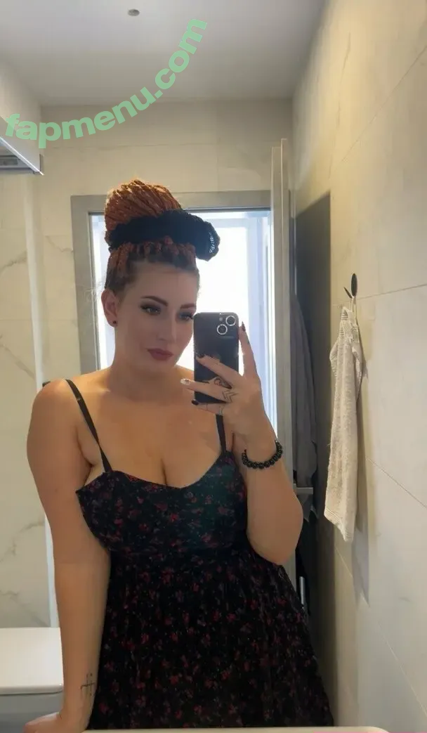 nellacarter nude photo #0039 (nalacarter)