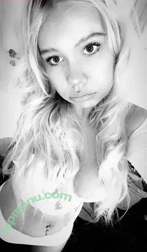 Nelli Virtanen / nell1v1rtanen nude photo #0021